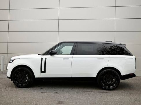 New 2026 Land Rover Range Rover Long Wheelbase SE image 5