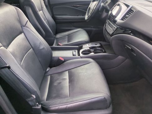 Used 2017 Honda Pilot Elite image 23