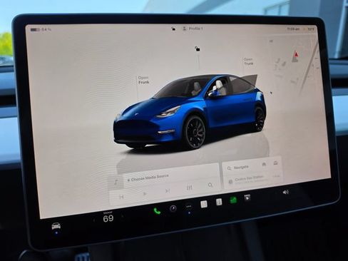 Used 2023 Tesla Model Y Performance AWD/4WD image 48