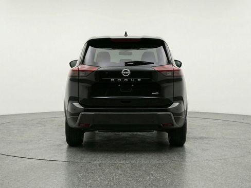 Used 2025 Nissan Rogue SV AWD/4WD image 7