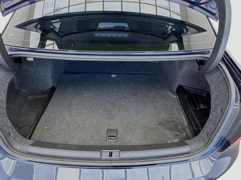 Used 2015 Volkswagen Passat TDI SE image 18