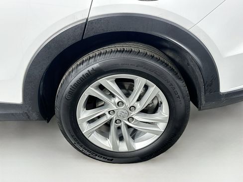 Used 2025 Buick Envista Preferred image 11