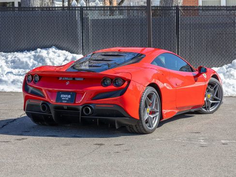 Used 2020 Ferrari F8 Tributo image 33