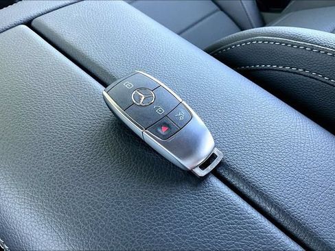 Certified 2026 Mercedes-Benz GLE 350 4MATIC image 38