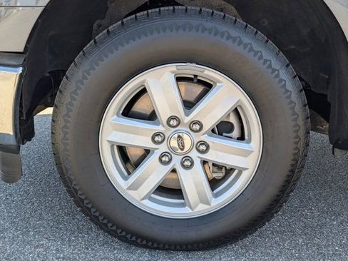 Used 2023 Ford F150 XLT RWD image 13