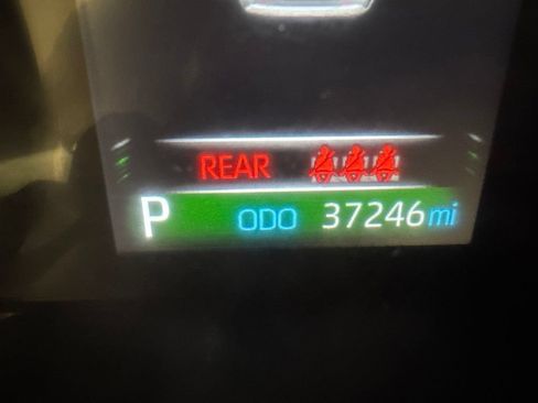 Used 2022 Toyota RAV4 XLE Premium FWD image 29