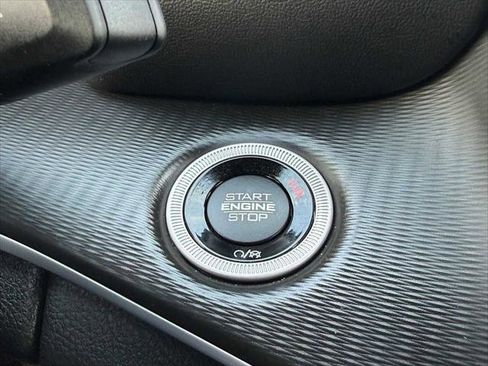 Certified 2023 Jeep Grand Cherokee Altitude image 30