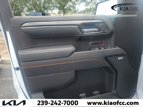 Used 2025 GMC Sierra 1500 AT4 w/ AT4 Premium Package AWD/4WD image 21