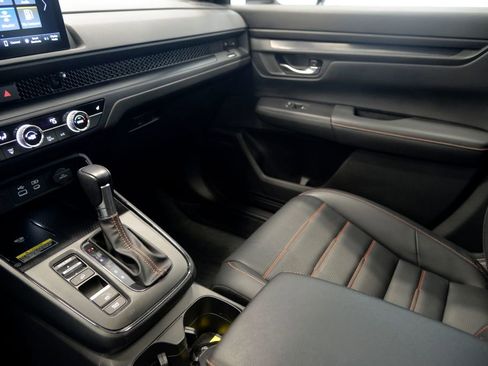 Used 2024 Honda CR-V Sport-L image 27