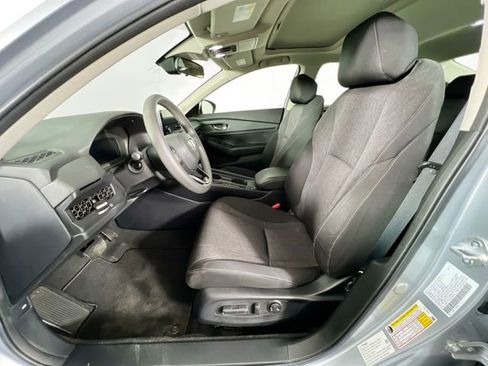 Certified 2023 Honda Accord EX image 22