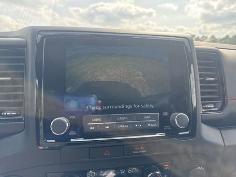 Used 2022 Nissan Frontier Pro-X RWD image 21