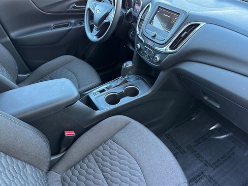 Used 2019 Chevrolet Equinox LT image 19