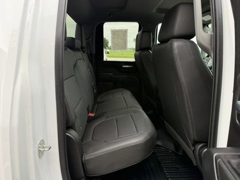 Used 2020 Chevrolet Silverado 2500 W/T w/ WT Fleet Convenience Package image 9