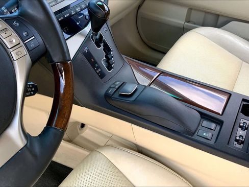 Used 2013 Lexus RX 350 FWD w/ Navigation Pkg image 16