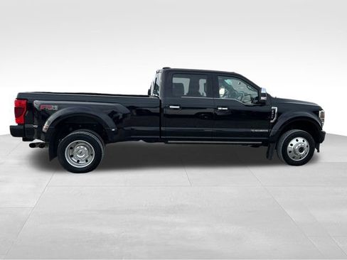 Used 2022 Ford F450 Platinum w/ FX4 Off-Road Package image 6