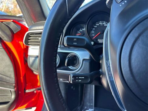 Used 2013 Porsche 911 Carrera image 27