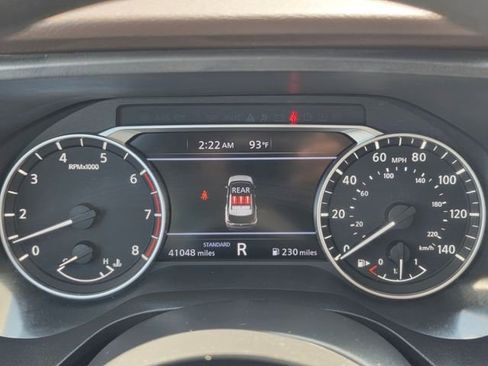 Used 2023 Nissan Rogue SV FWD image 13