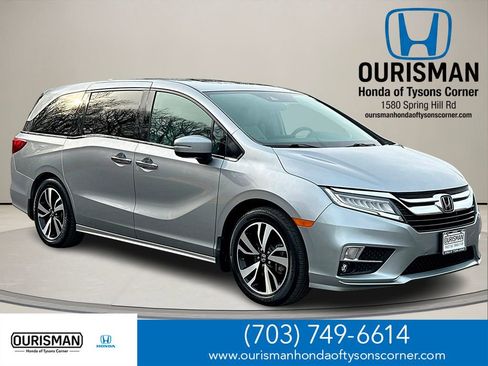 Used 2020 Honda Odyssey Elite image 1