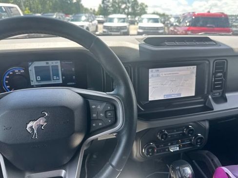 Certified 2023 Ford Bronco Big Bend w/ Sasquatch Package AWD/4WD image 11