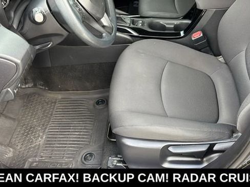 Used 2022 Toyota Corolla LE FWD image 24