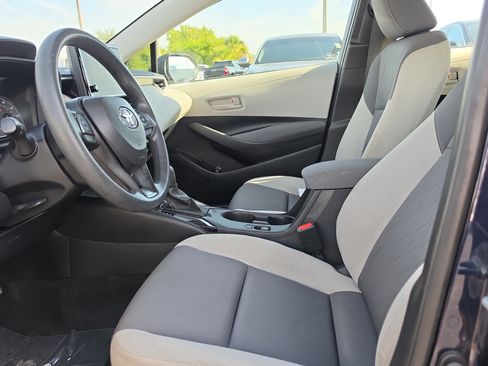 Used 2024 Toyota Corolla LE FWD image 16