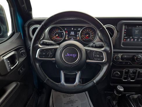 Used 2020 Jeep Wrangler Unlimited Sahara AWD/4WD image 22