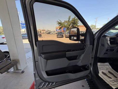 Used 2022 Ford F150 XLT w/ Trailer Tow Package AWD/4WD image 10