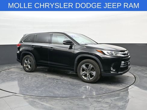 Used 2018 Toyota Highlander Limited Platinum image 1