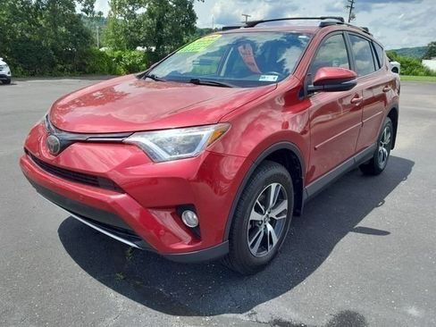 Used 2016 Toyota RAV4 XLE w/ Convenience Package AWD/4WD image 5