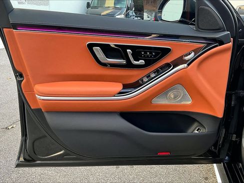 Used 2023 Mercedes-Benz S 580 4MATIC Sedan image 21