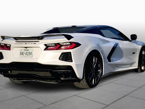 Used 2023 Chevrolet Corvette Stingray Premium Conv w/ Z51 Performance Package image 12
