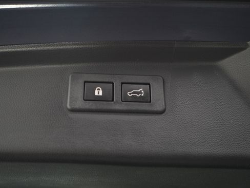 Used 2024 Subaru Outback Limited AWD/4WD image 11