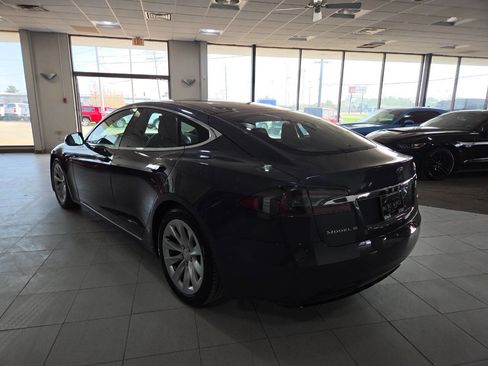 Used 2018 Tesla Model S 75D image 5
