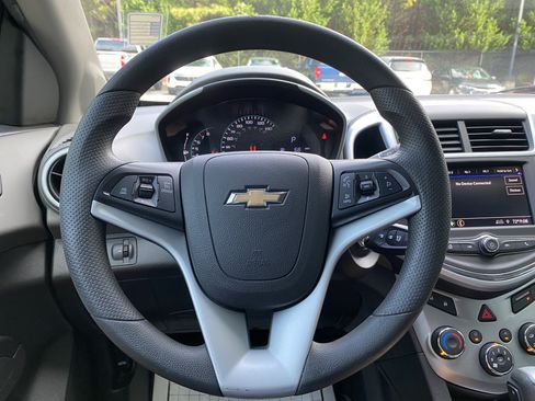Used 2020 Chevrolet Sonic LT FWD image 16
