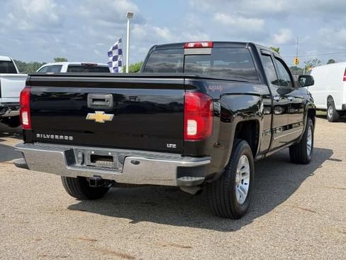 Used 2016 Chevrolet Silverado 1500 LTZ AWD/4WD image 5