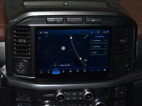 Used 2023 Ford F150 Lariat image 19