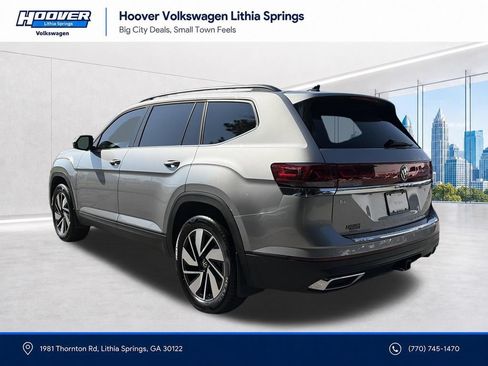 Certified 2026 Volkswagen Atlas SE w/ Panoramic Sunroof Package FWD image 3