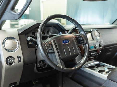 Used 2012 Ford F350 Lariat w/ Lariat Ultimate Pkg AWD/4WD image 11