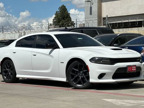 Used 2019 Dodge Charger R/T w/ Driver Confidence Group image 10