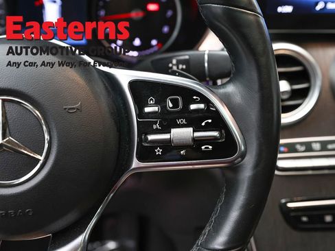 Used 2020 Mercedes-Benz GLC 300 4MATIC image 15