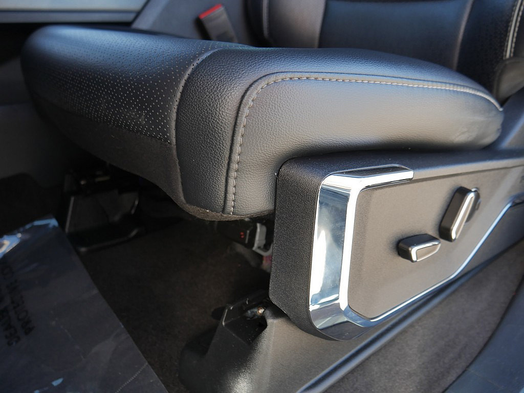 Used 2024 Ford F150 Lariat w/ Equipment Group 502A High AWD/4WD image 13