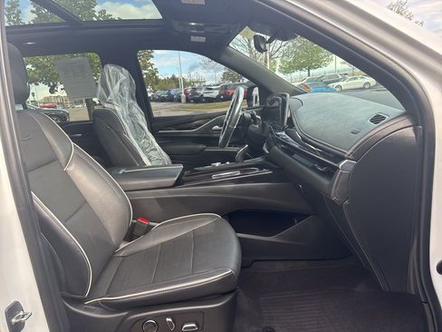 Certified 2023 Cadillac Escalade Sport AWD/4WD image 25