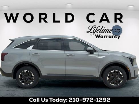 New 2026 Kia Sorento S w/ S Panoramic Sunroof Package AWD/4WD image 8