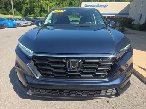 Used 2024 Honda CR-V LX image 2