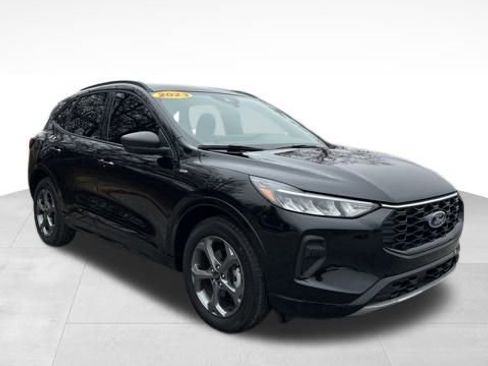 Used 2023 Ford Escape ST-Line w/ Tech Pack #1 image 10