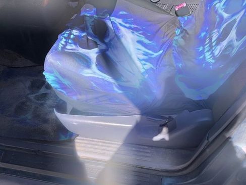 Used 2002 Ford Explorer Sport Trac 2WD image 1