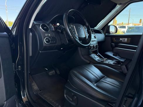 Used 2016 Land Rover LR4 HSE AWD/4WD image 40