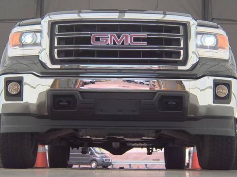 Used 2015 GMC Sierra 1500 SLE w/ SLE Value Package AWD/4WD image 23