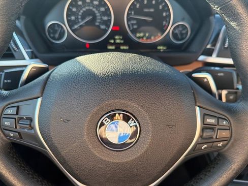 Used 2018 BMW 330i xDrive Sedan image 19