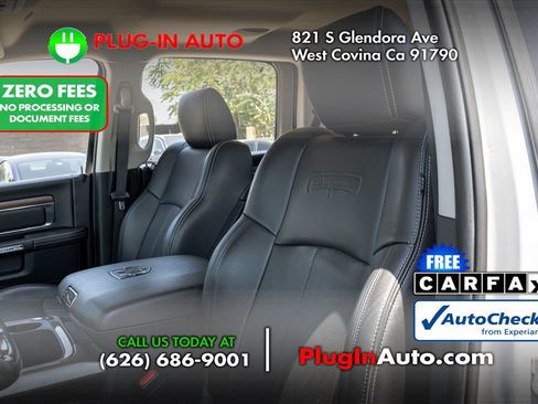 Used 2018 RAM 1500 Laramie w/ Convenience Group AWD/4WD image 10
